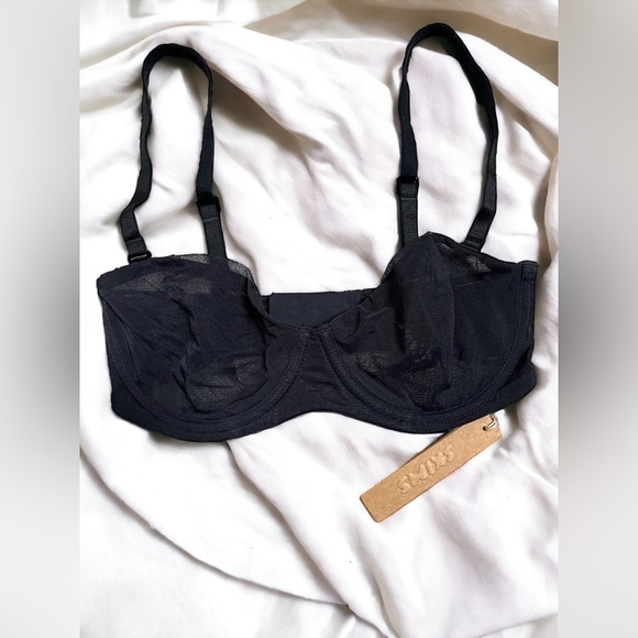 SKIMS Other - NWT SKIMS Women's Ultra Fine Mesh Strapless BRA BR-UWR-2209 SIZE 30C ONYX